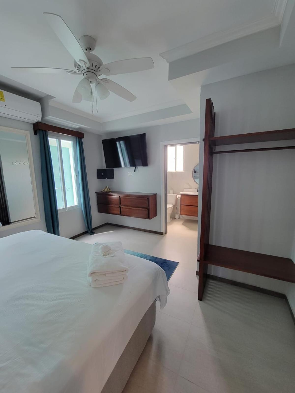 Island Magic Villas Caye Caulker Kültér fotó