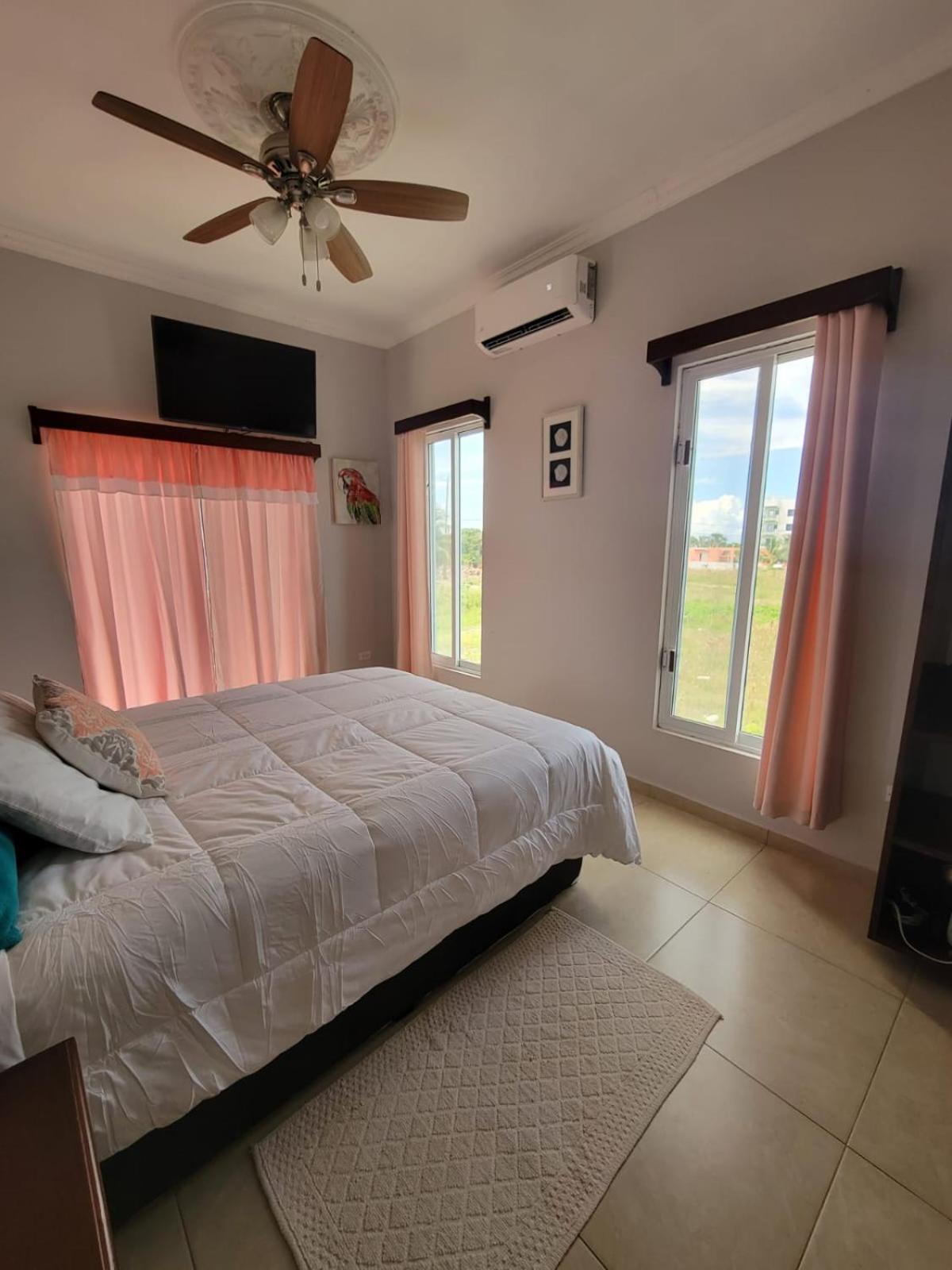 Island Magic Villas Caye Caulker Kültér fotó